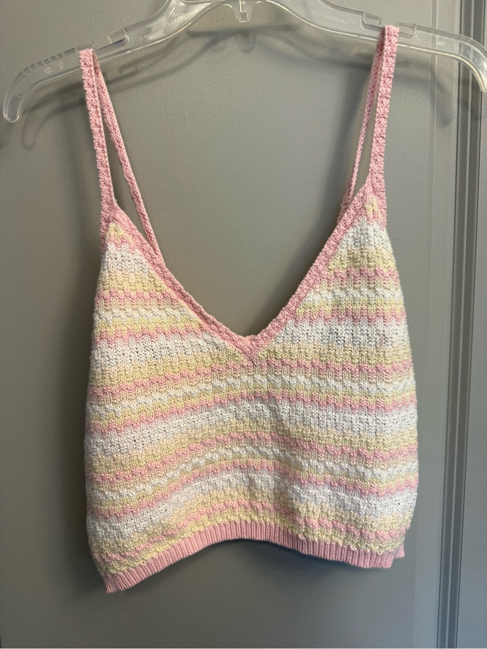Pastel pink yellow and white knit crop top wild fable XL